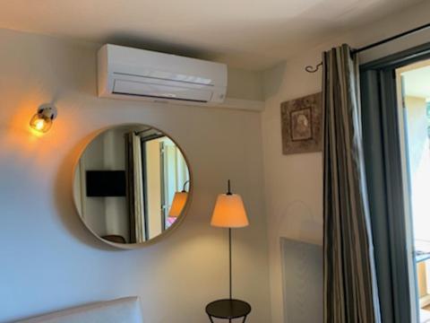 Appartement Cosy Avec Climatisation Reversible Golf De Saumane Esterno foto