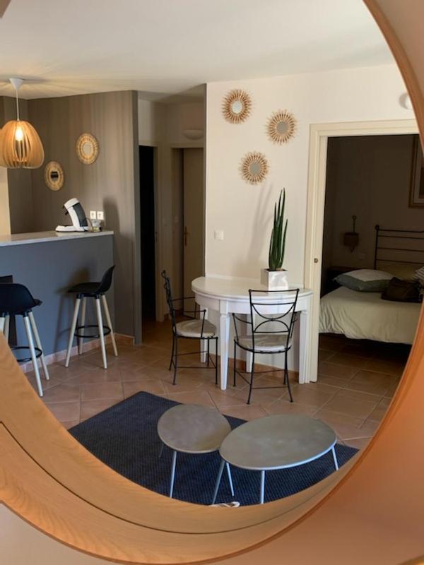 Appartement Cosy Avec Climatisation Reversible Golf De Saumane Esterno foto